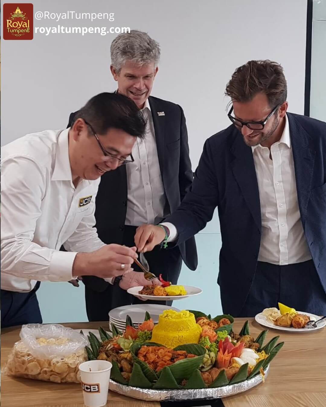 Nasi Tumpeng Kebon Kacang Nasi Tumpeng Kebon Kacang